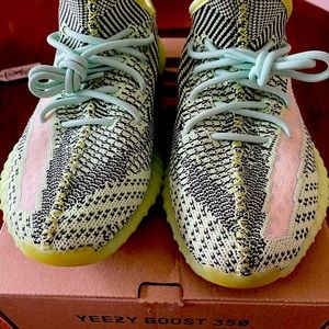 Yeezys green size 10 1/2